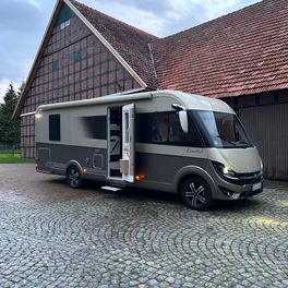 Produktbild - Bürstner Ixeo I 746