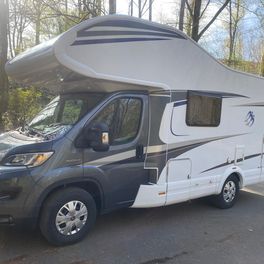 Produktbild - Knaus Sky Traveller 600 DKG