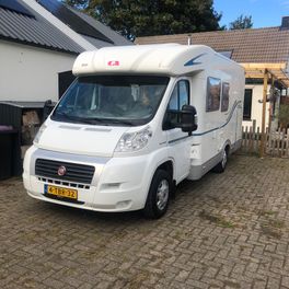 Product afbeelding - Adria Adriatik S574SP