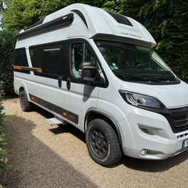 Product image - Globe-Traveller Voyager X
