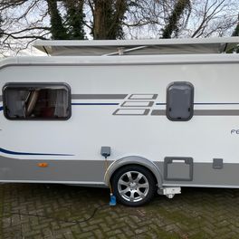 Imagen del producto - Hymer Eriba Feeling 425