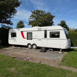 Produktbild - Bürstner Averso 720 TK