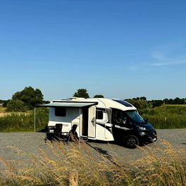 Produktbild - Knaus Sky Wave 650 MF